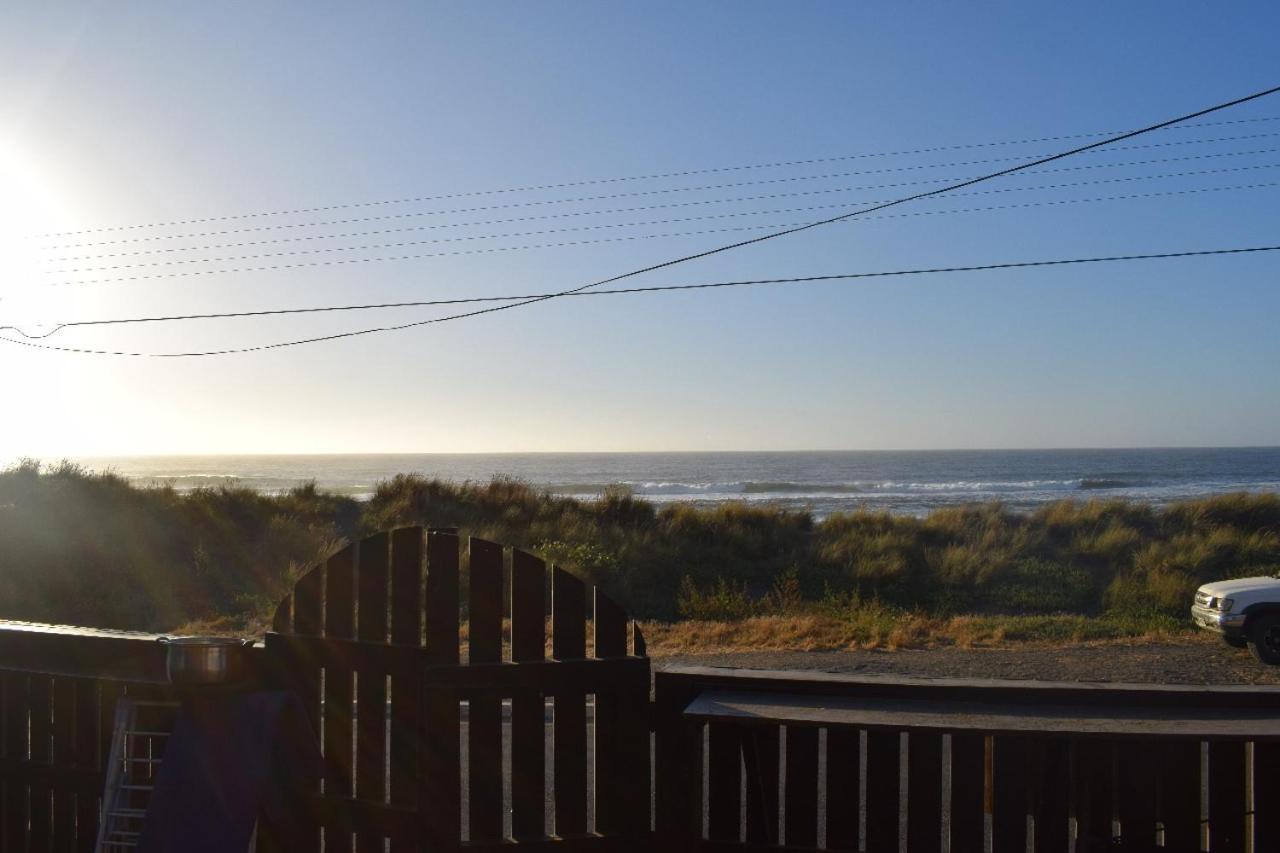 Hostal Bellymar Pichilemu Exterior photo